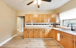 206 25th Avenue, Bellwood, IL 60104