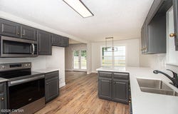 102 Charles Latham Drive, Jackson, TN 38301