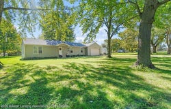 8060 E Newburg Road, Durand, MI 48429