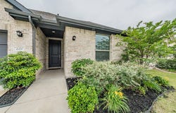 601 Bethpage Drive, Red Oak, TX 75154