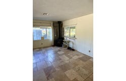 180 Redwood Rd, Klamath, CA 95548
