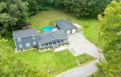 4243 Independence Road, Independence, WV 26374