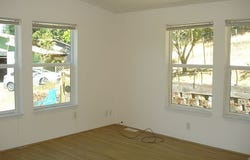 691 GRANDVIEW St, Glide, OR 97443