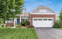 228 Weeping Willow Run Drive, Johnstown, OH 43031