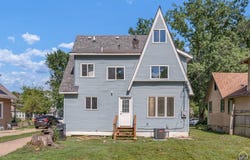 1609 SW Wayne AVE, Topeka, KS 66604