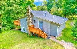 107 Overlook Rd, Vernon Twp., NJ 07461-4444