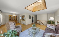 409 Maple Lane, Darien, IL 60561
