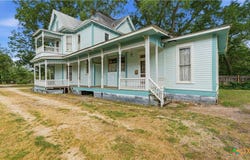 503 Main Street, Martindale, TX 78655
