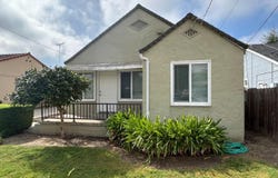 803 W 2nd ST, HOLLISTER, CA 95023