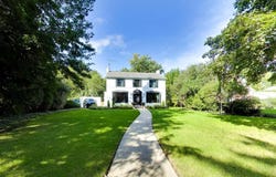 901 Locust Road, Wilmette, IL 60091