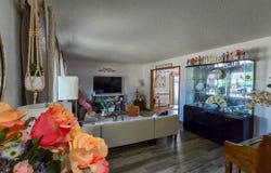 315 SW 9th Ave, Minot, ND 58701