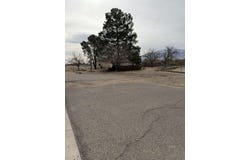 381 E US HWY 70, Pima, AZ 85543