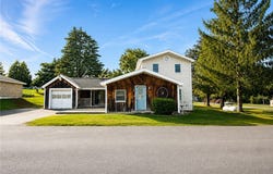 4 Ashley St, Lyons, NY 14489