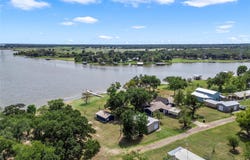 112 Lcr 752b, Groesbeck, TX 76642