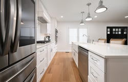 1321 S Parkview Terrace, Algonquin, IL 60102