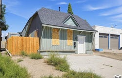 721 E 8th St, Pueblo, CO 81001