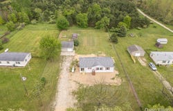 9203 S Castle Road, Sheridan, MI 48884