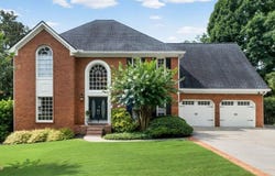 122 N Lakeside Drive NW, Kennesaw, GA 30144