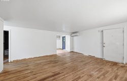 2145 ARTHUR St, Eugene, OR 97405