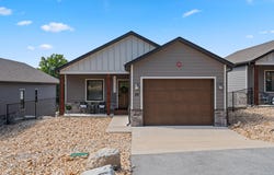 86 Jax Trail, Indian Point, MO 65616
