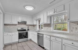 2405 Military Rd, Columbus, MS 39705