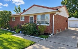 26731 Roberta Street, Roseville, MI 48066
