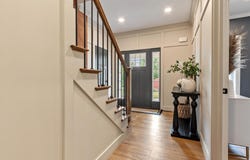 989 Pleasant St, Leominster, MA 01453