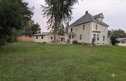 628 6th Ave, Sheldon, IA 51201