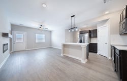 11884 W Wildwood ST #100, Wichita, KS 67215