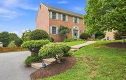 4916 Labradore Dr, Roanoke, VA 24012