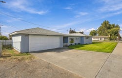 1939 N 18th Ave, Pasco, WA 99301