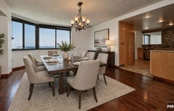 2140 Harmon Cove Tower, Secaucus, NJ 07094