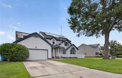 813 Stardale Drive, Chesapeake, VA 23322
