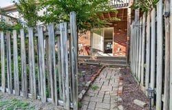 10 Bradley Circle, Enfield, CT 06082