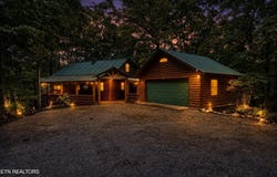 680 Old Furnace Rd, Tellico Plains, TN 37385