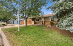 2625 Meadowbrook Ln, Greeley, CO 80634