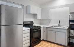1921 Preston Avenue, Akron, OH 44305