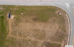 ROUTE 29 Street lot: 1, Taylorville, IL 62568