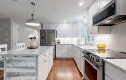 15 Hillside Dr, Townsend, MA 01469
