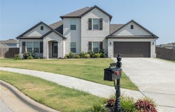 900 Rawlings Circle, Pea Ridge, AR 72751