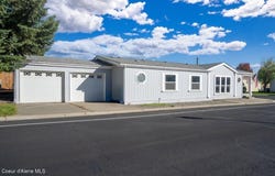 4975 W Cougar Cir, Coeur d'Alene, ID 83815