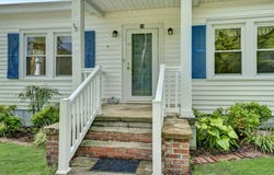 99 Horseshoe Circle, Whitmire, SC 29178