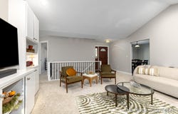 216 Glenview Court NE, Rockford, MI 49341