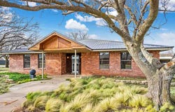 1101 2nd St, Chattanooga, OK 73528