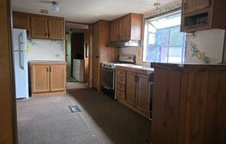 203 Hickory Circle, Elyria, OH 44035