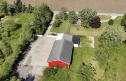 761 S 300 E, La Porte, IN 46350