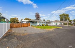 517 Linden Dr, Lewiston, ID 83501