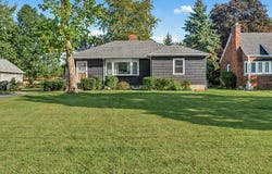 3536 Bernice Road, Lansing, IL 60438