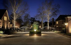 931 W RIVERWALK Dr, Memphis, TN 38120