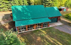 101 Tia Trail, Marquette, MI 49855